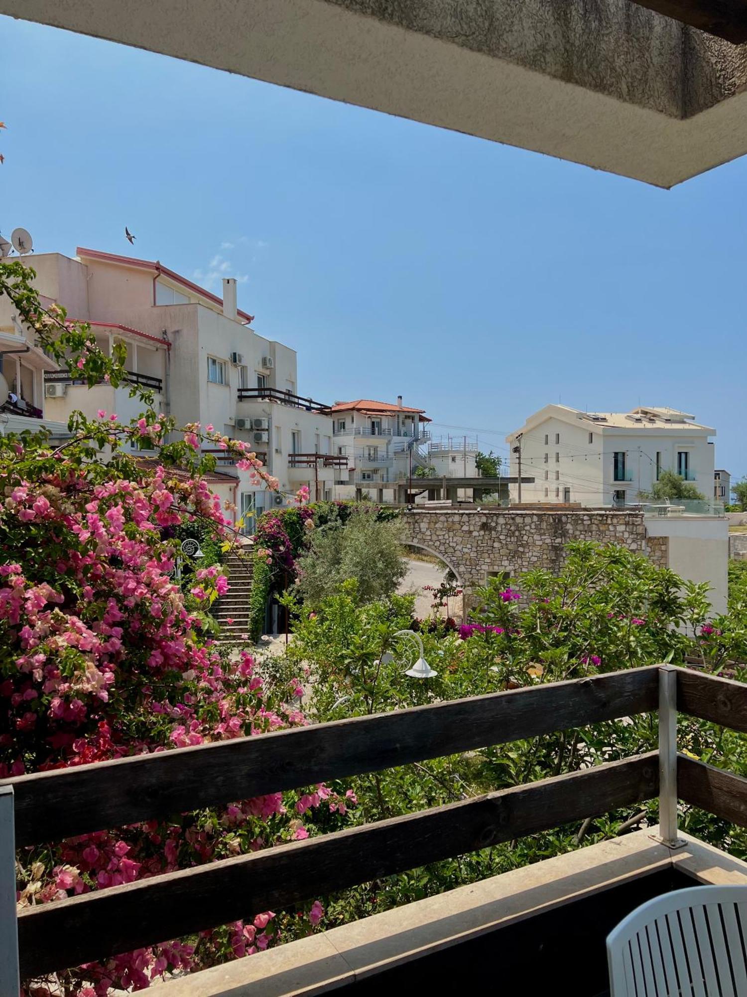 The Olives Terrace Residences Дхерми Экстерьер фото